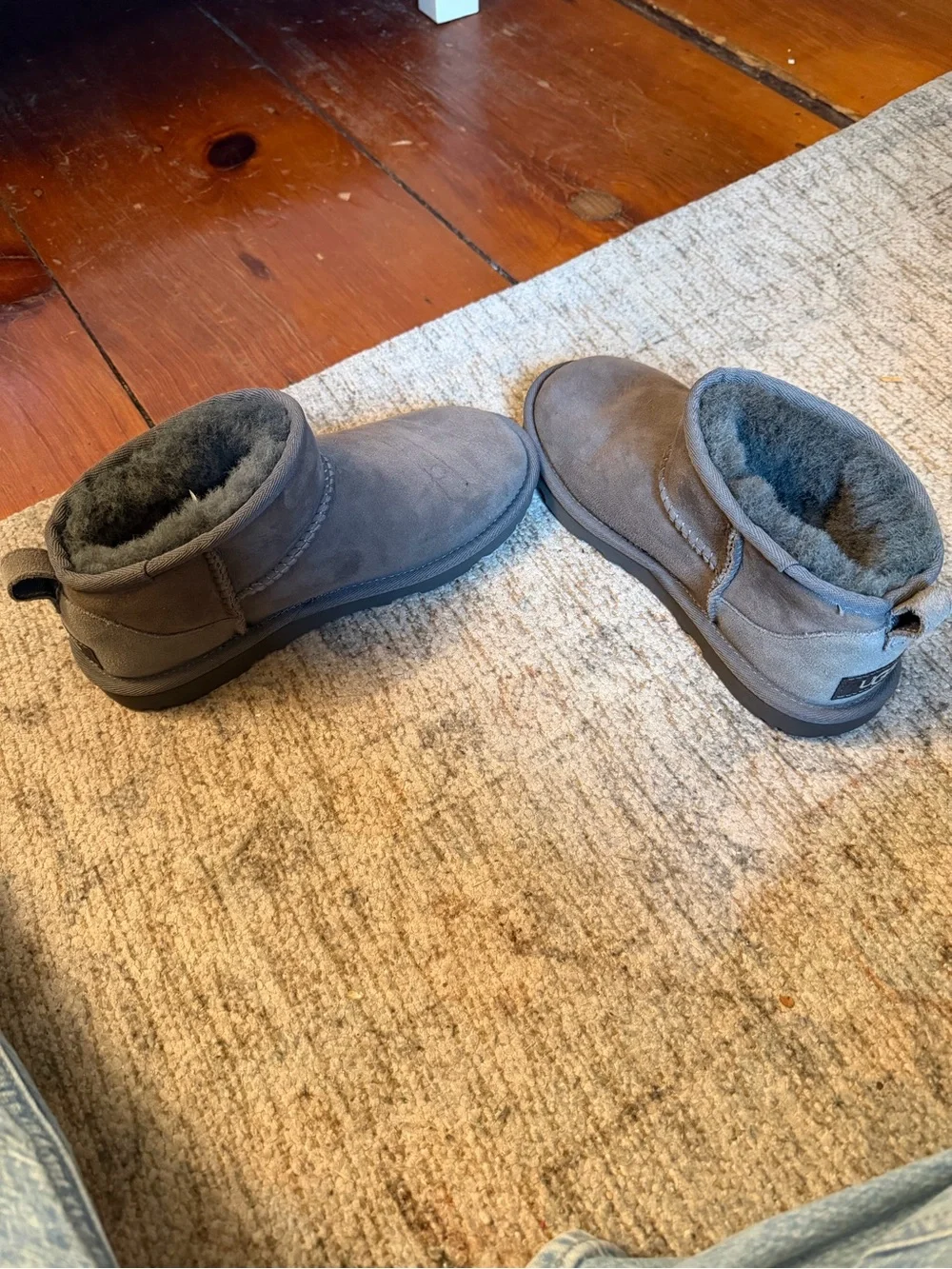 UGG Kids Cozy Suede One-Piece Booties in Gray